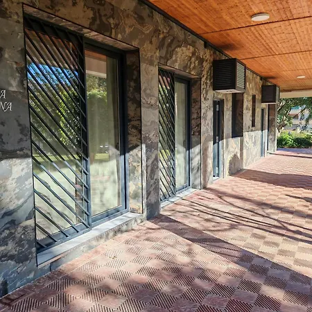 Casa Maria At Parrot At Carihuela * טורמולינוס