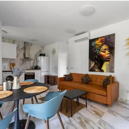 Apartamento Casa Maria At Parrot At Carihuela Torremolinos